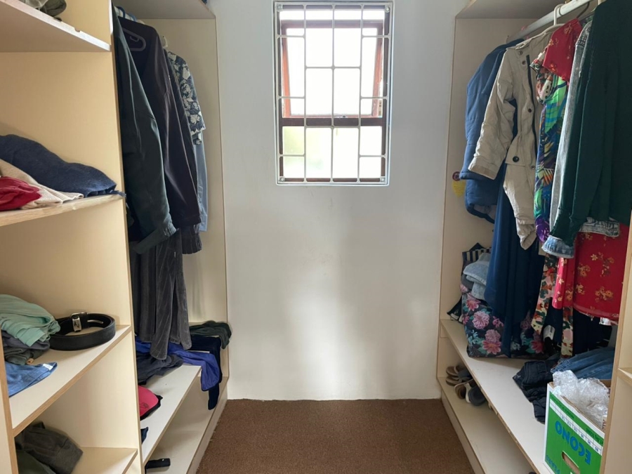 2 Bedroom Property for Sale in Bathurst Eastern Cape